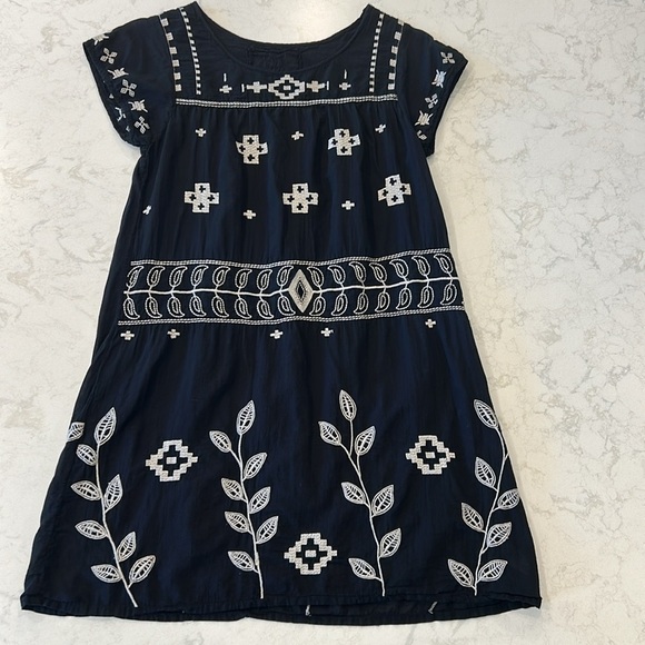 3J Johnny Was Workshop Black Tunic Dress with White Embroidery Boho Gothcore XS - Picture 13 of 13